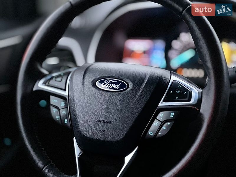 Внедорожник / Кроссовер Ford Edge 2018 в Николаеве