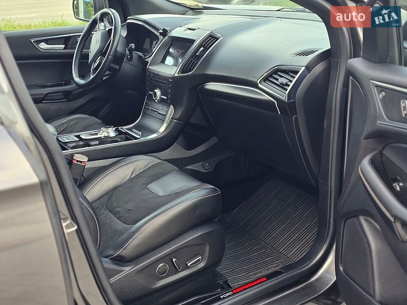Внедорожник / Кроссовер Ford Edge 2018 в Ивано-Франковске