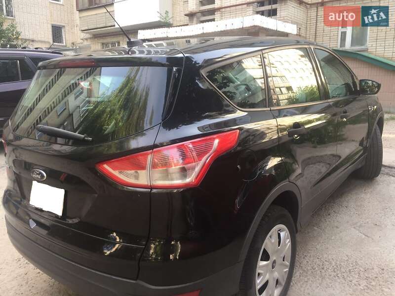 Внедорожник / Кроссовер Ford Escape 2012 в Сумах