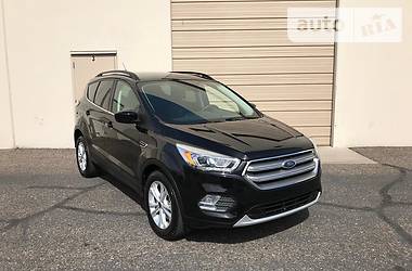 Внедорожник / Кроссовер Ford Escape 2017 в Киеве