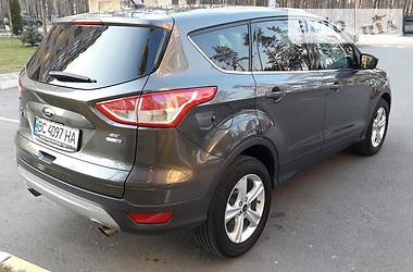 Внедорожник / Кроссовер Ford Escape 2015 в Киеве