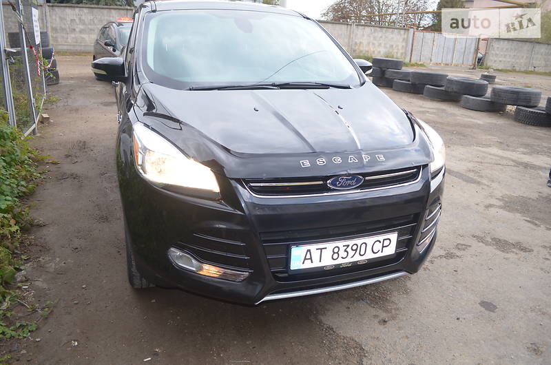 Внедорожник / Кроссовер Ford Escape 2014 в Ивано-Франковске