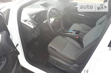 Внедорожник / Кроссовер Ford Escape 2016 в 