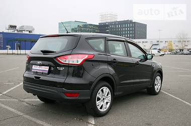 Внедорожник / Кроссовер Ford Escape 2015 в Киеве