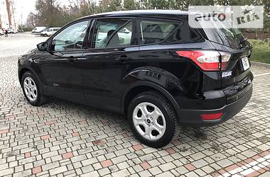 Внедорожник / Кроссовер Ford Escape 2018 в Ивано-Франковске