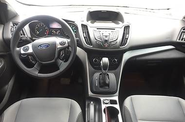 Внедорожник / Кроссовер Ford Escape 2014 в Хусте