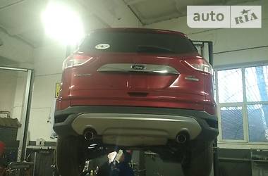 Внедорожник / Кроссовер Ford Escape 2013 в 
