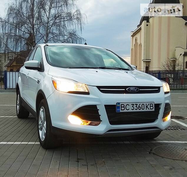 Позашляховик / Кросовер Ford Escape 2016 в Шептицькому