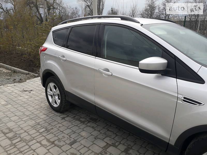 Позашляховик / Кросовер Ford Escape 2015 в Борщеві