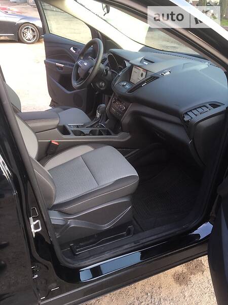 Позашляховик / Кросовер Ford Escape 2017 в Івано-Франківську фото 23 Позашляховик / Кросовер Ford Escape 2017 в Івано-Франківську