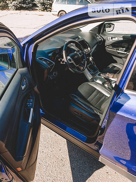 Позашляховик / Кросовер Ford Escape 2013 в Полтаві