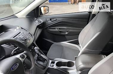 Позашляховик / Кросовер Ford Escape 2014 в 