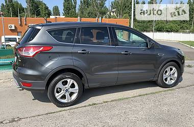 Внедорожник / Кроссовер Ford Escape 2015 в Одессе