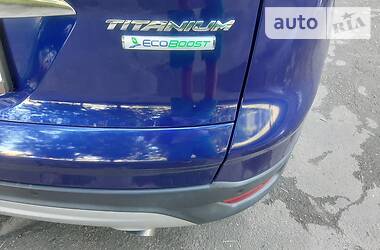 Внедорожник / Кроссовер Ford Escape 2015 в 
