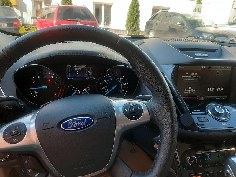 Позашляховик / Кросовер Ford Escape 2015 в Хмельницькому