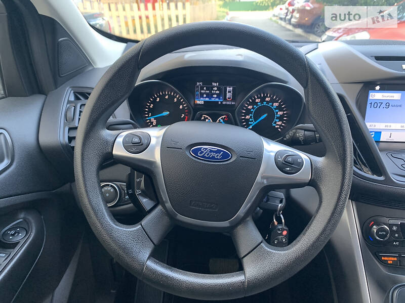 Позашляховик / Кросовер Ford Escape 2015 в Києві фото 16 Позашляховик / Кросовер Ford Escape 2015 в Києві
