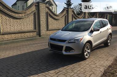 Внедорожник / Кроссовер Ford Escape 2013 в Могилев-Подольске