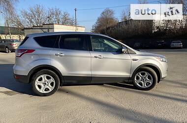 Внедорожник / Кроссовер Ford Escape 2014 в Тернополе