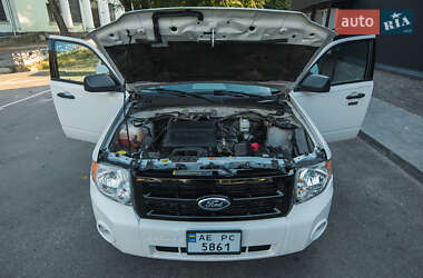 Позашляховик / Кросовер Ford Escape 2011 в Дніпрі