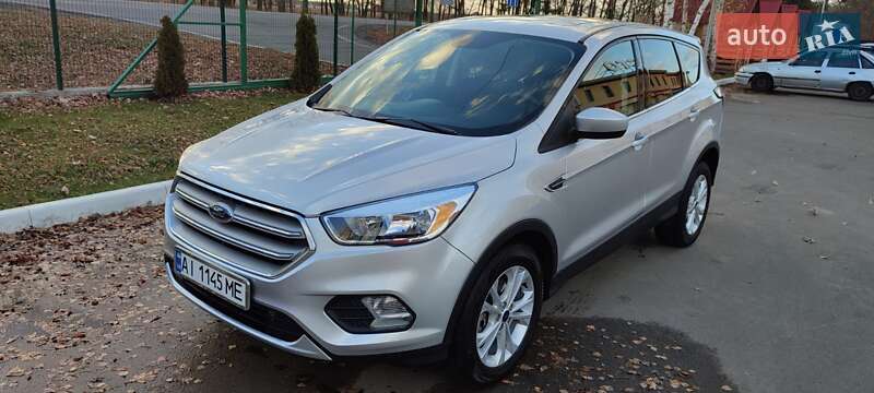 Внедорожник / Кроссовер Ford Escape 2017 в Киеве фото 2 Внедорожник / Кроссовер Ford Escape 2017 в Киеве