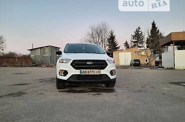 Внедорожник / Кроссовер Ford Escape 2016 в Шаргороде