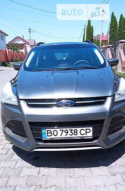 Внедорожник / Кроссовер Ford Escape 2014 в Черновцах