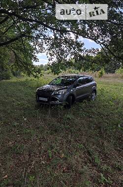 Внедорожник / Кроссовер Ford Escape 2012 в 