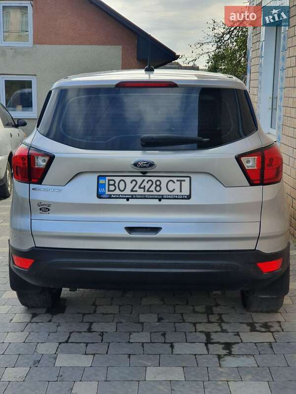 Универсал Ford Escape 2019 в Бучаче