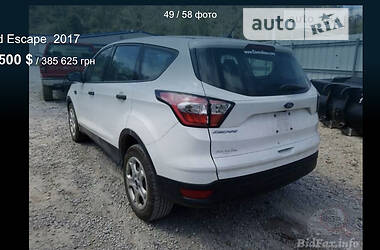 Позашляховик / Кросовер Ford Escape 2017 в Рівному