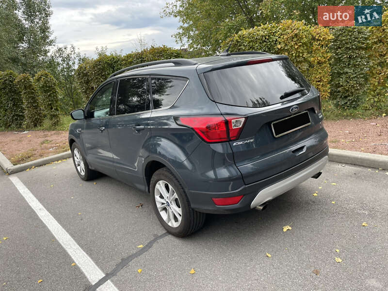 Внедорожник / Кроссовер Ford Escape 2019 в Киеве фото 8 Внедорожник / Кроссовер Ford Escape 2019 в Киеве