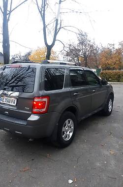 Внедорожник / Кроссовер Ford Escape 2012 в 