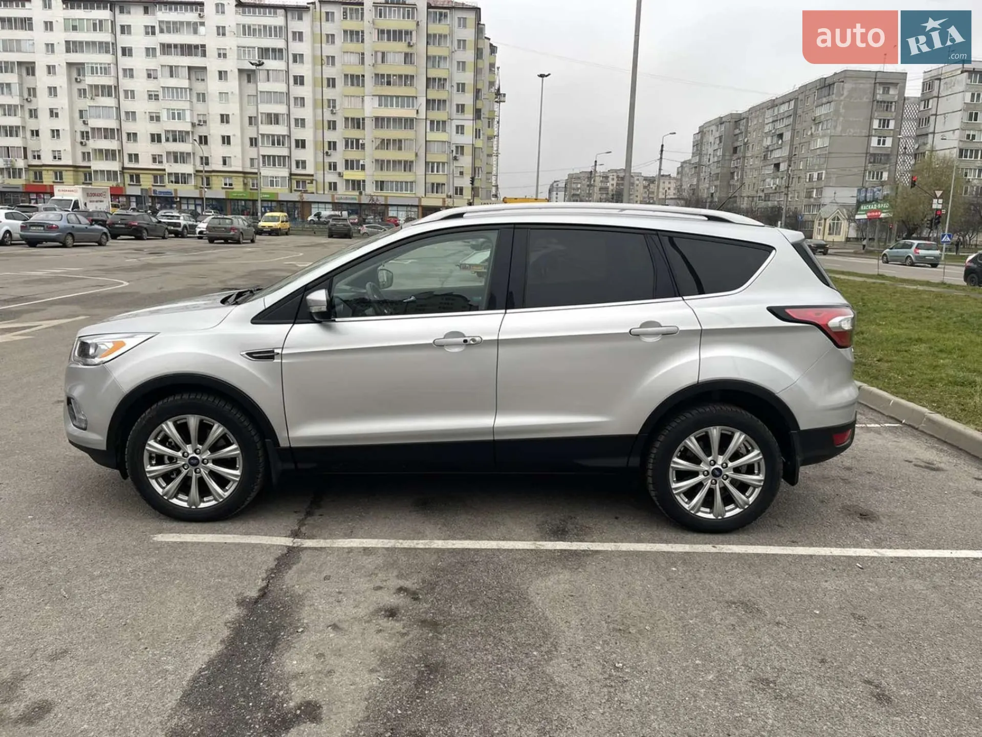 2017 Ford Escape - мініатюра 4