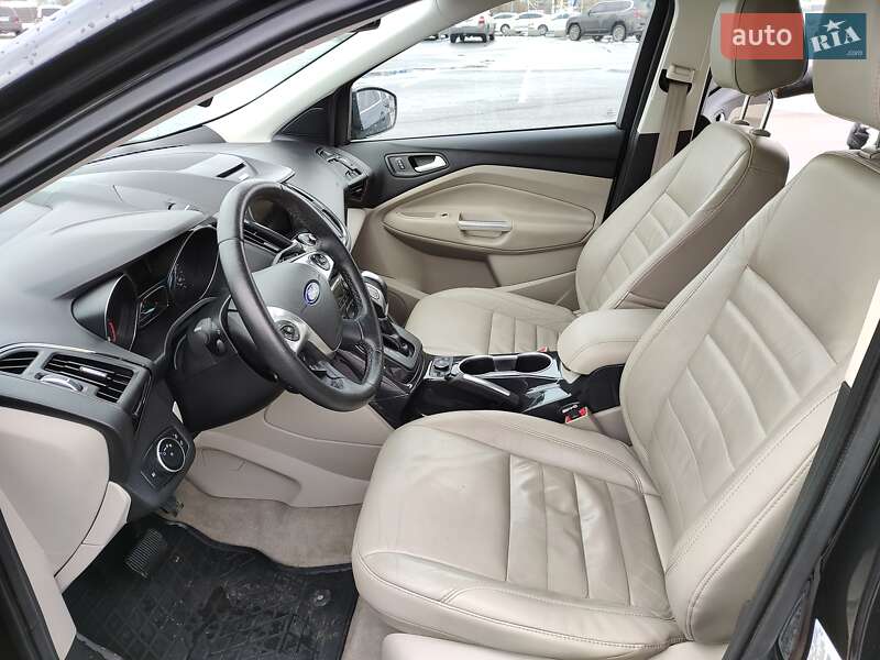 Внедорожник / Кроссовер Ford Escape 2015 в Львове