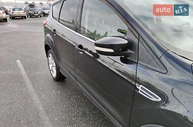 Внедорожник / Кроссовер Ford Escape 2015 в Львове