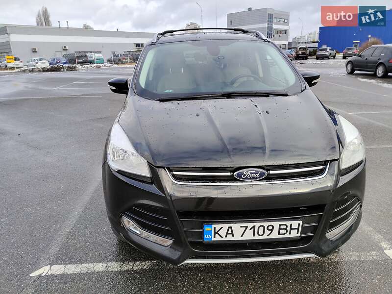 Внедорожник / Кроссовер Ford Escape 2015 в Львове