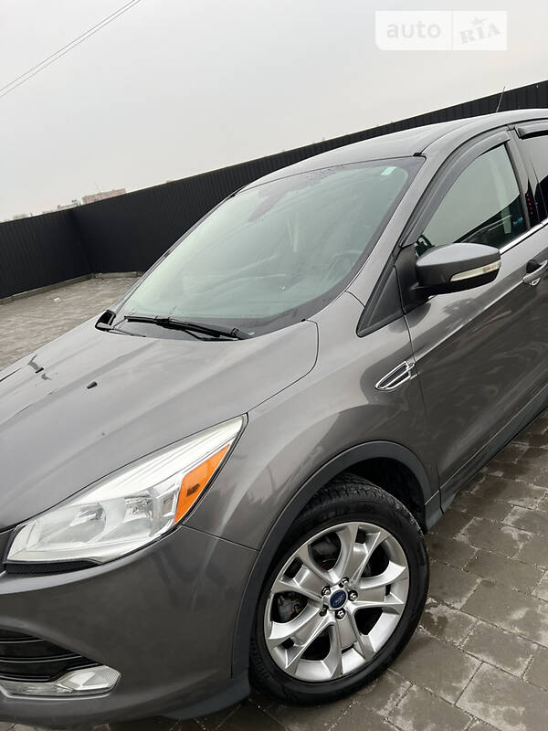Внедорожник / Кроссовер Ford Escape 2013 в Тернополе