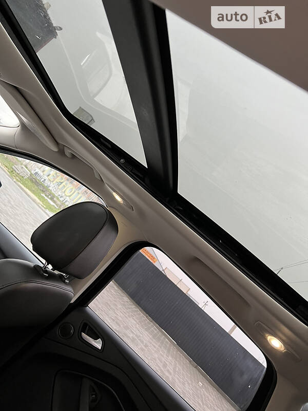 Внедорожник / Кроссовер Ford Escape 2013 в Тернополе