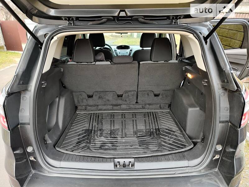 Внедорожник / Кроссовер Ford Escape 2017 в Ровно фото 9 Внедорожник / Кроссовер Ford Escape 2017 в Ровно