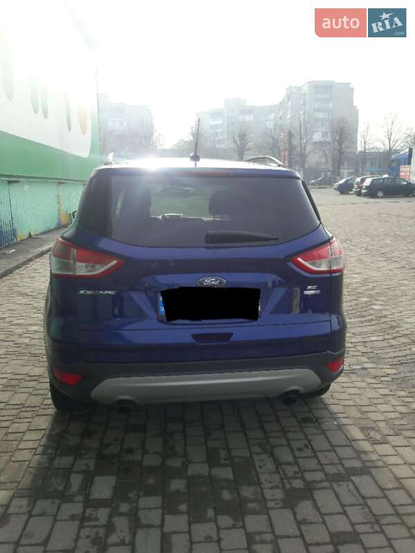 Позашляховик / Кросовер Ford Escape 2014 в Івано-Франківську
