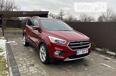 Позашляховик / Кросовер Ford Escape 2019 в Коломиї