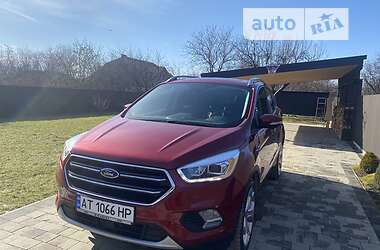 Позашляховик / Кросовер Ford Escape 2019 в Коломиї