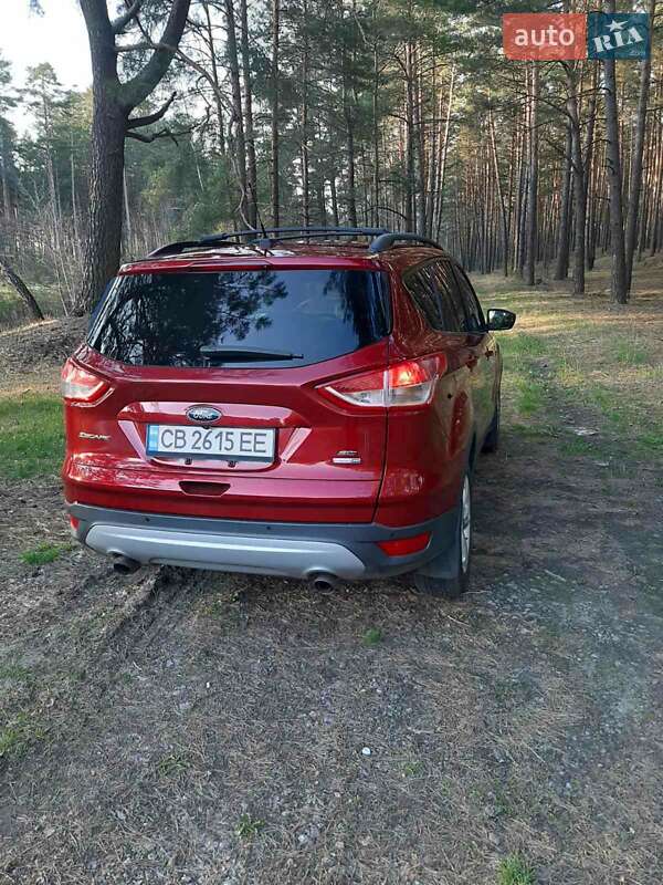 Внедорожник / Кроссовер Ford Escape 2016 в Чернигове