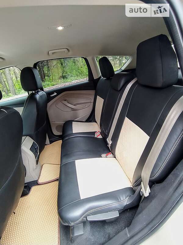 Внедорожник / Кроссовер Ford Escape 2016 в Киеве фото 14 Внедорожник / Кроссовер Ford Escape 2016 в Киеве