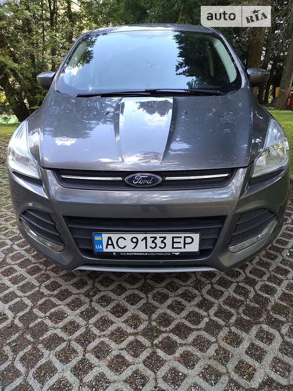 Внедорожник / Кроссовер Ford Escape 2012 в Луцке