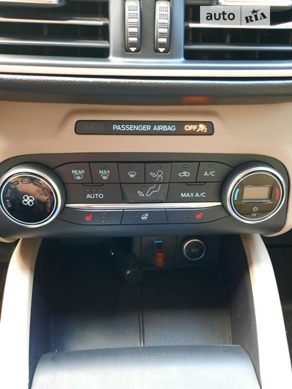 Внедорожник / Кроссовер Ford Escape 2020 в Запорожье