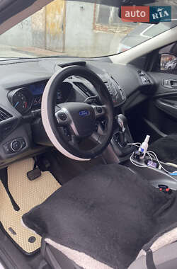 Позашляховик / Кросовер Ford Escape 2014 в Сумах