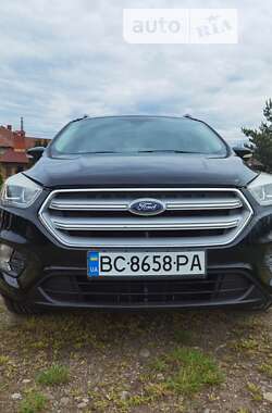 Внедорожник / Кроссовер Ford Escape 2017 в Яворове