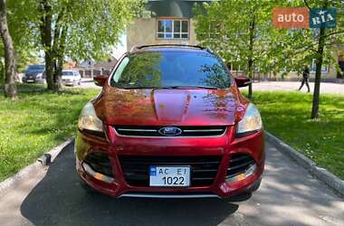 Внедорожник / Кроссовер Ford Escape 2015 в 