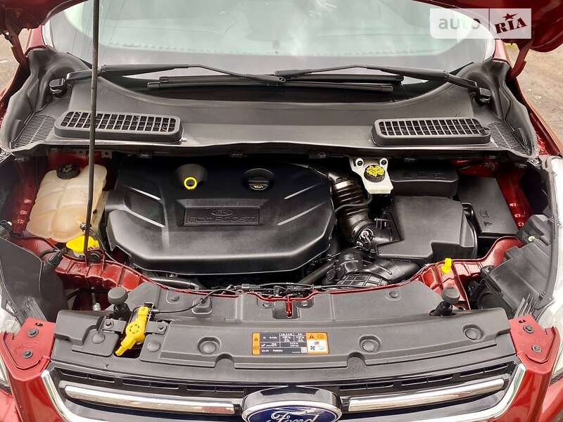 Позашляховик / Кросовер Ford Escape 2016 в Вінниці