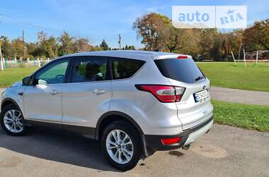 Внедорожник / Кроссовер Ford Escape 2017 в Тернополе